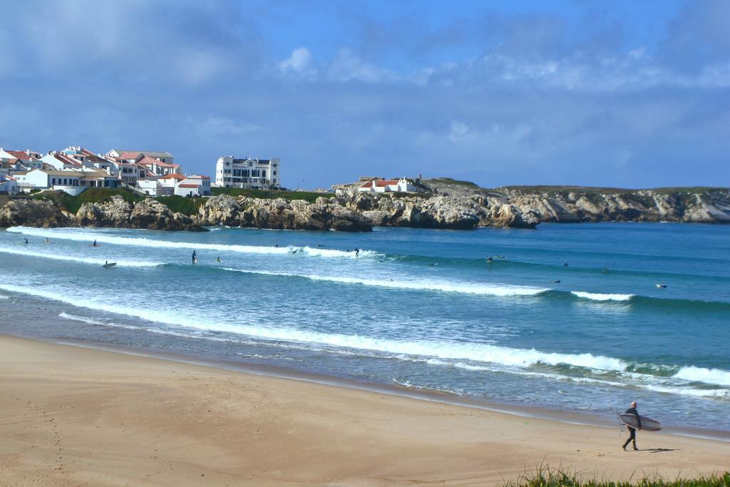 Surf House Peniche Albergue Baleal Exterior foto